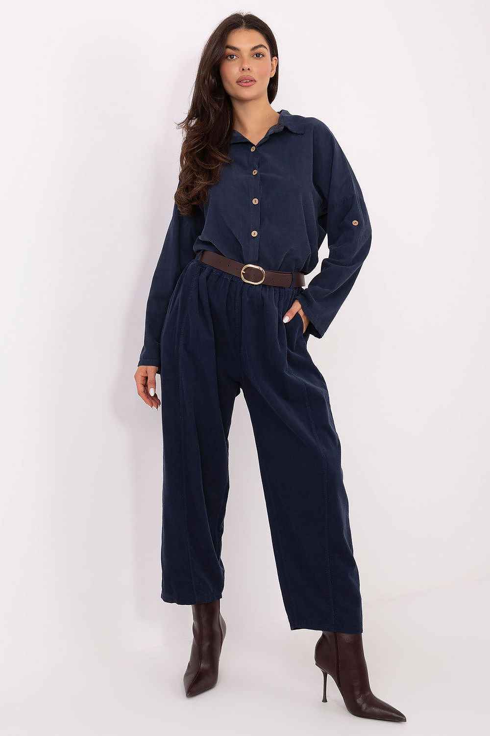 Women trousers model 220818